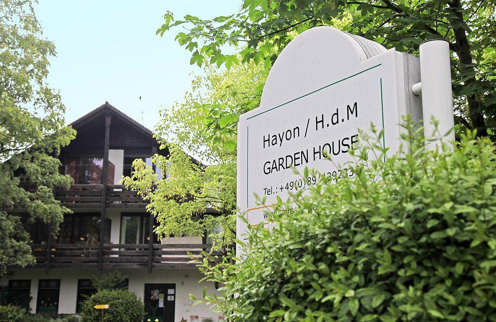 Garden House & East Park-Apartments Мюнхен Экстерьер фото